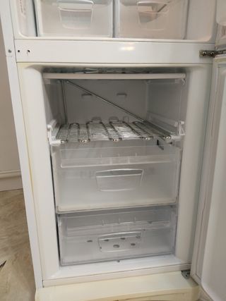 Nevera Indesit Blanca