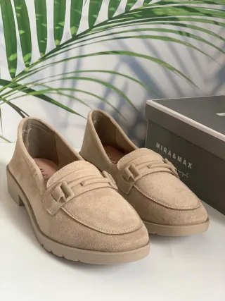 Mocasines terciopelo. Número 38