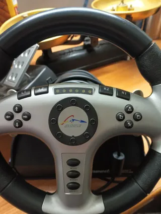 Volante ADT Edición Fernando Alonso PS2