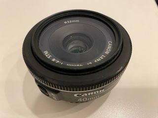 Objetivo Canon EF 40mm f/2.8 STM