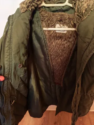 Parka niña Tiffosi verde con capucha 10 años aprox