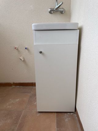 Mueble + lavadero Roca a estrenar