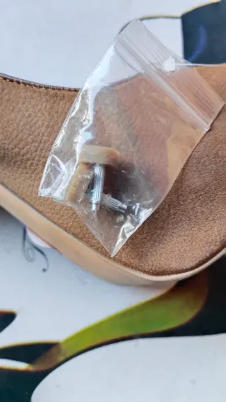 Zapatos de tacón marrones