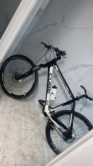 Bici Cube ATTENTION montaña