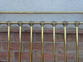 Cabecero de cama metal dorado 1.35