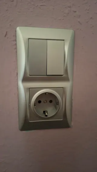 Electricista mantenimiento, iluminación, servicios