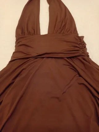 Vestido halter marrón