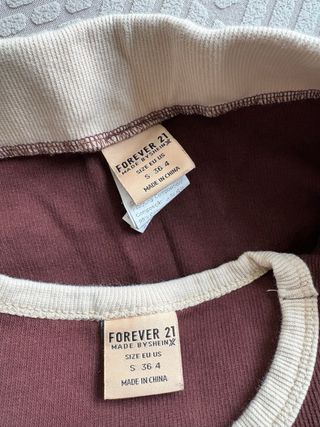 Conjunto Top y Falda Forever 21 talla S