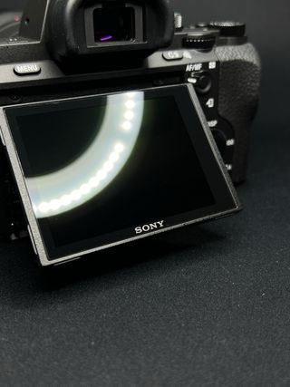 Sony A7ii + Lente 50mm f1.8 + accesorios