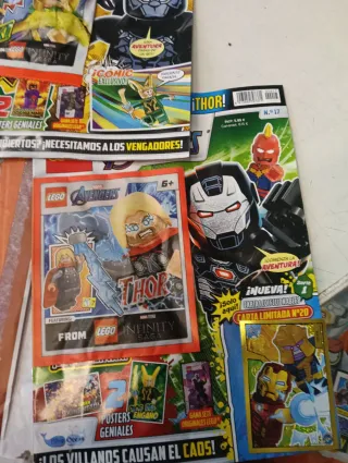 Revistas LEGO Avengers y Marvel