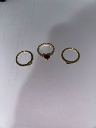 Conjunto 3 Anillos Oro y Rojo