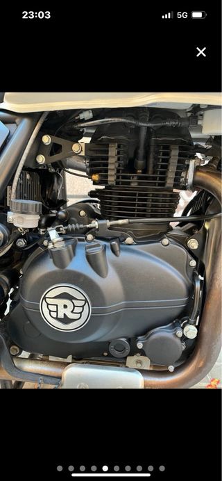 Royal Enfield Himalayan 411 Adventure