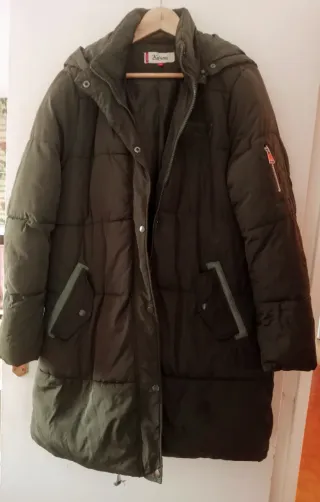Abrigo Kelyna verde oliva
