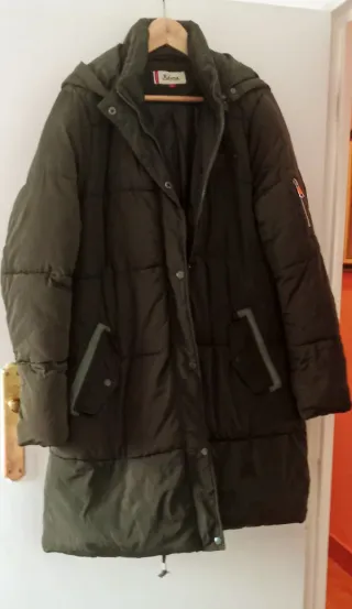 Abrigo Kelyna verde oliva