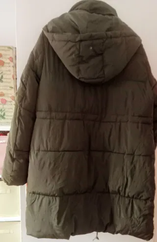 Abrigo Kelyna verde oliva