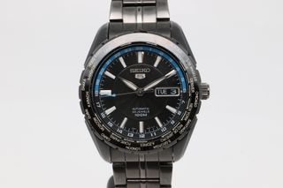 Seiko 5 World Timer SNZG57K Reloj Automático