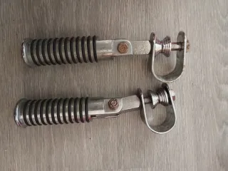 Estriberas Moto Universales