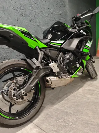 Kawasaki Ninja 650 A2