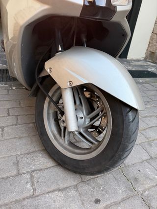 Aprilia Arrecife 200 Maxi Scooter