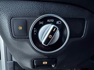 Mercedes-Benz CLA 180 i URBAN 2014