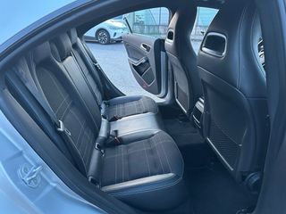 Mercedes-Benz CLA 180 i URBAN 2014