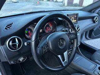 Mercedes-Benz CLA 180 i URBAN 2014
