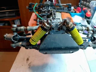 Coche RC Nitro Escala 1 /8 para piezas