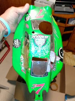 Coche RC Nitro Escala 1 /8 para piezas