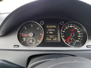 Volkswagen Passat 2010