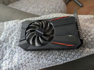 Tarjeta Gráfica Gigabyte RX 550 2GB GDDR5