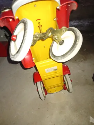 Coche de chapa bomberos