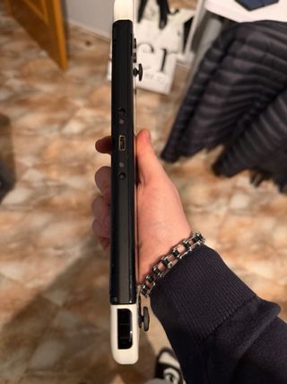 Urge! Nintendo Switch OLED Blanca Negociable