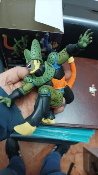 Figura Cell Dragon Ball SCultures no original