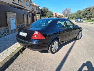 Ford Mondeo 2004