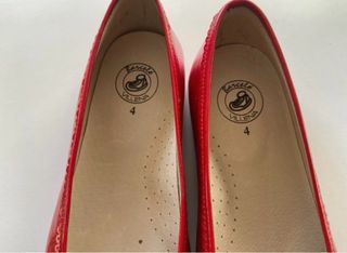 Manoletinas charol rojas talla 34 (Nuevas)