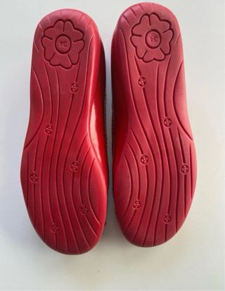 Manoletinas charol rojas talla 34 (Nuevas)