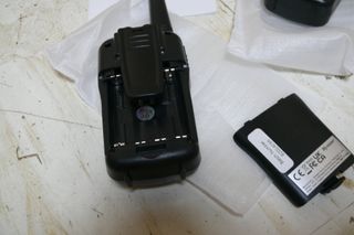 2 Rádios Walkie Talkie Portáteis 22 Canais