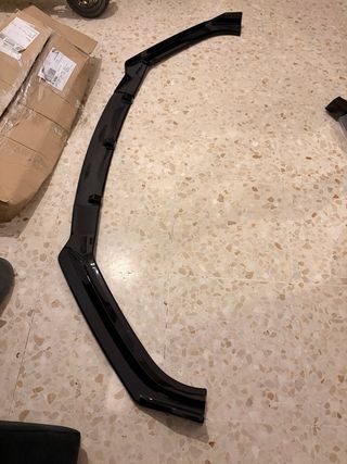 Lip añadido universal