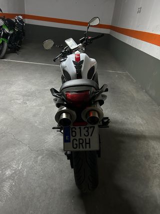 Yamaha FZ6 S2 Blanca