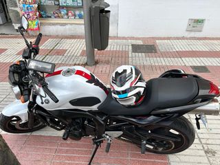 Yamaha FZ6 S2 Blanca