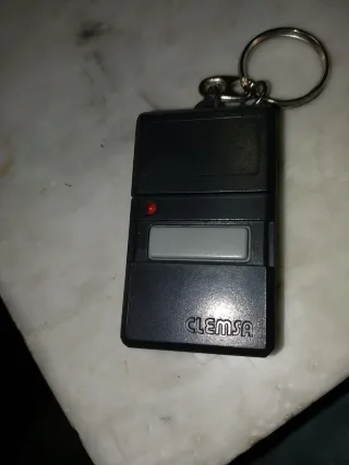 Mando garaje CLEMSA E-20