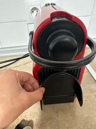 Cafetera Nespresso Krups Roja