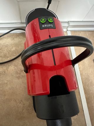 Cafetera Nespresso Krups Roja