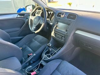 Volkswagen Golf VI Negro