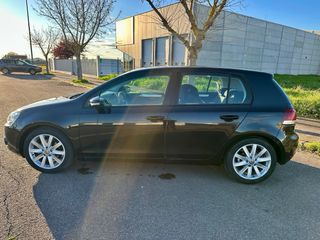 Volkswagen Golf VI Negro