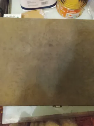 Cubertería de metal plateada