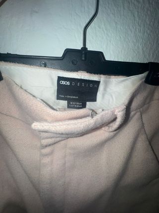 Conjunto ASOS DESIGN chaleco y pantalón rosa Talla