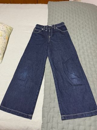 Pantalones vaqueros anchos Zara