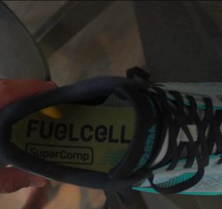New Balance Fuelcell Supercomp V3