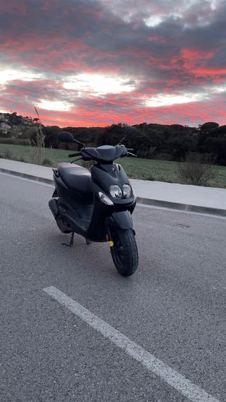 Yamaha Neos automática